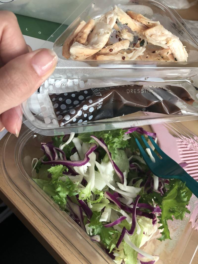 어니 편의점 샐러드 실화야 | 인스티즈