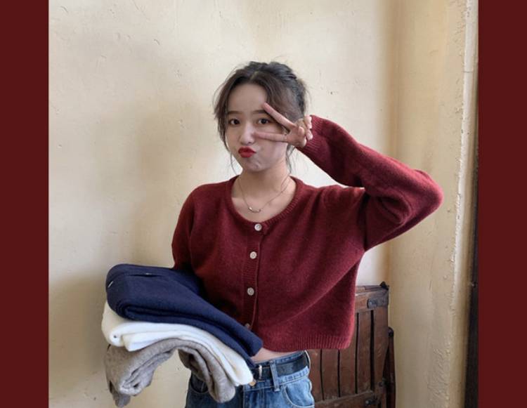 빨간색 니트 골라주고 가줘어어❤️❤️ | 인스티즈