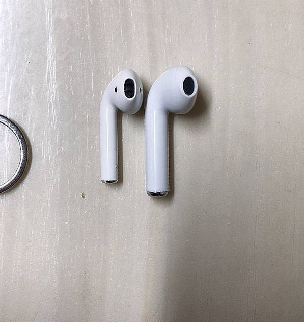 아빠 뽑기해서 가짜 에어팟 뽑았는데 ㅋㅋㅋ 사진0 | 인스티즈