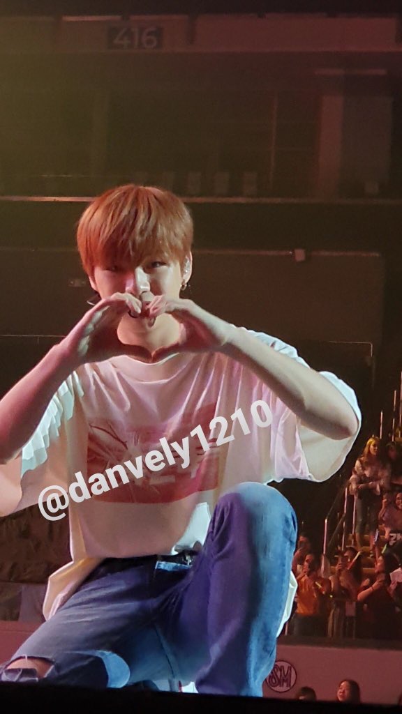 강다니엘이 이벤트 영상보고 자기가 사랑받을 자격이 있는지 모르겠대 | 인스티즈