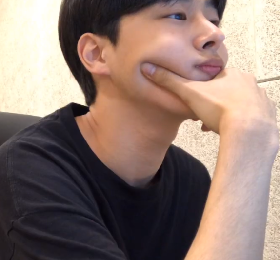 최병찬 볼빨아!!!!!! | 인스티즈