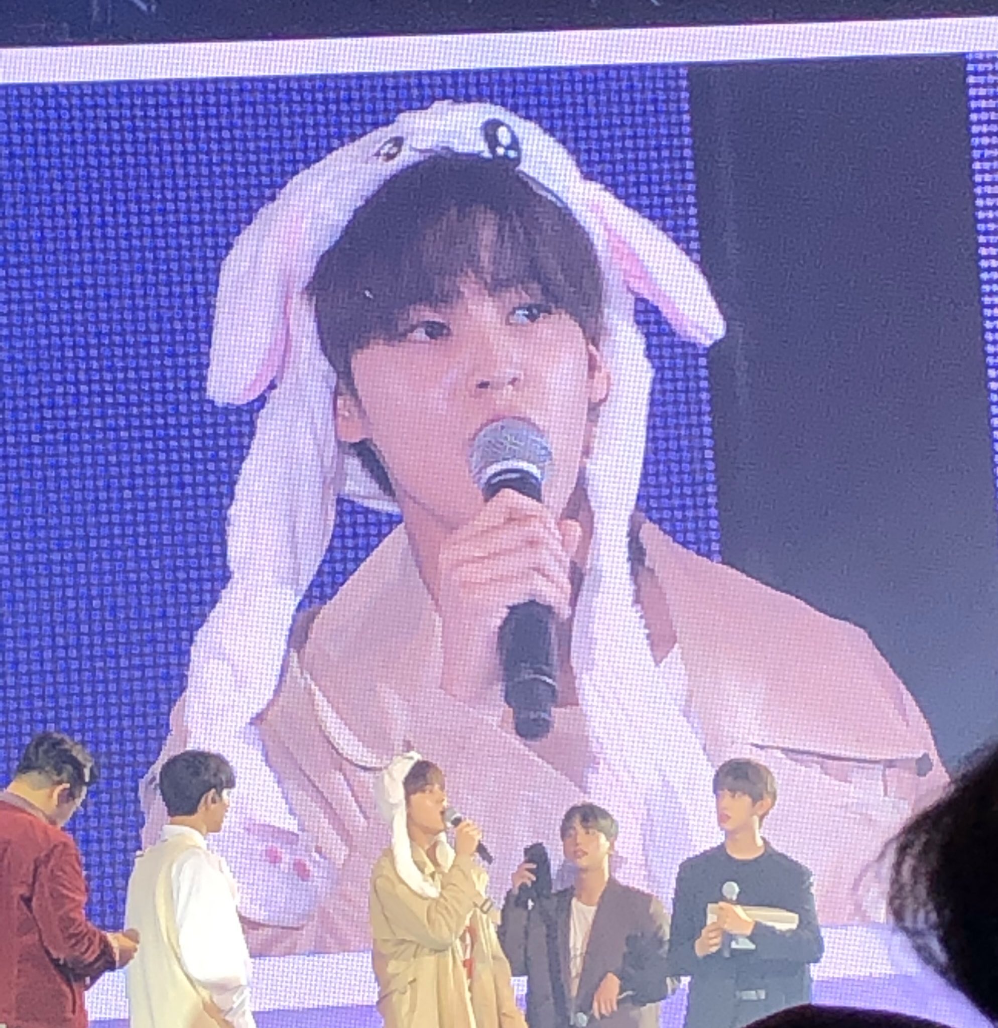 김국헌 송유빈 오늘 병찬이 팬미팅에서 털날리고 왔구낰ㅋㅋㅋ | 인스티즈