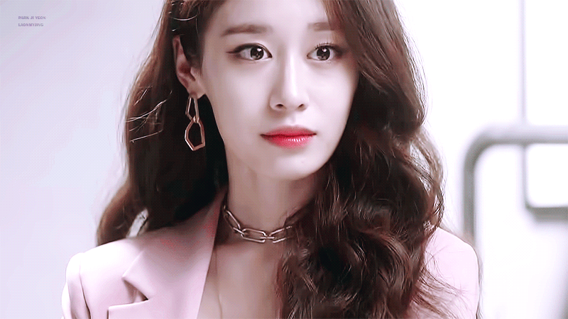 이지은이랑 박지연 애기에서 으른으로 성장한거 보고 갈 사람 | 인스티즈