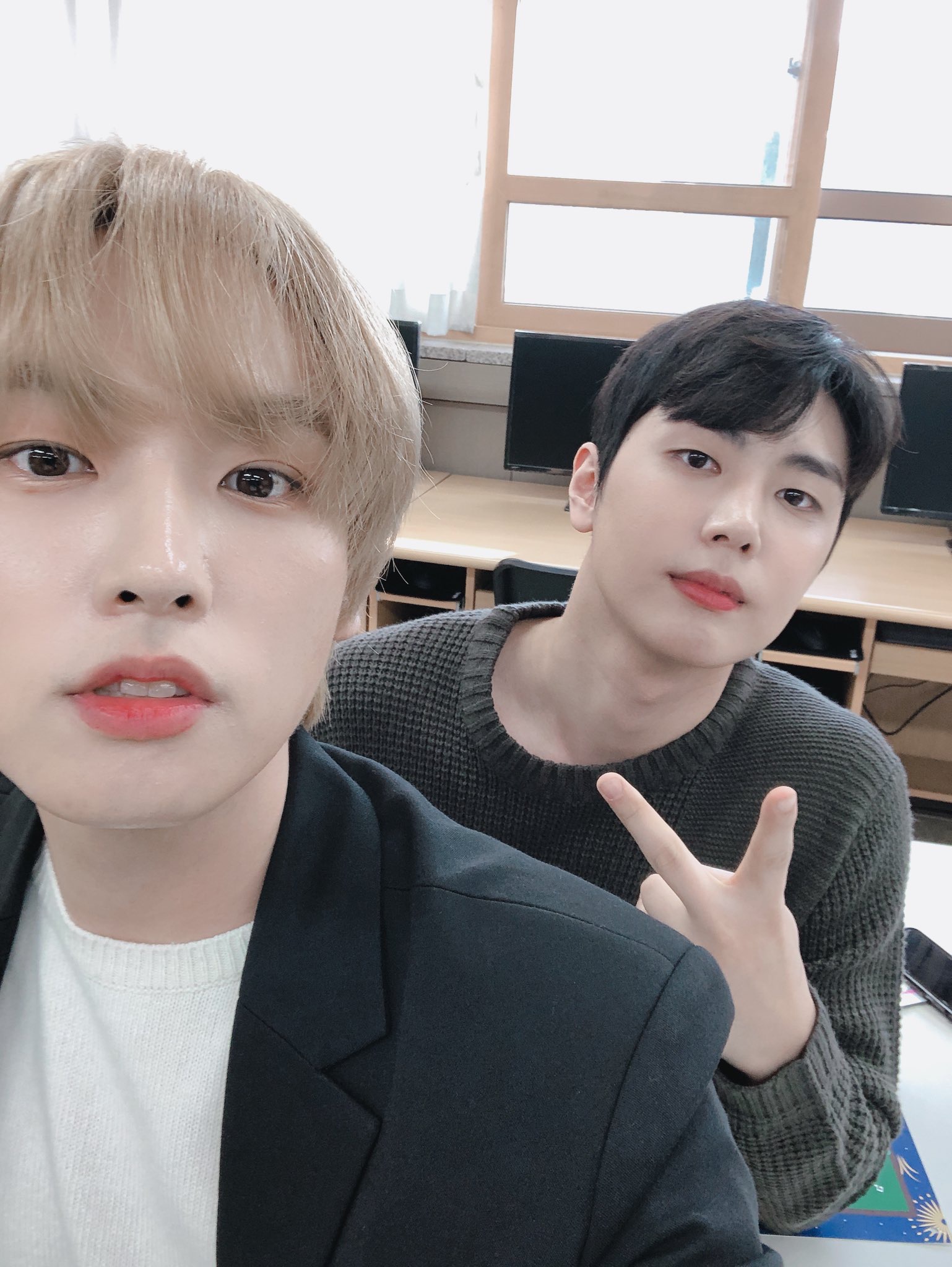 오늘 인성이가 유니유니 사진 올려줬구나ㅠㅠ | 인스티즈