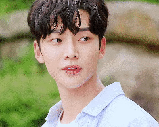 근데 나 진짜 어하루 보기전까지 로운 미모 몰랐어 | 인스티즈