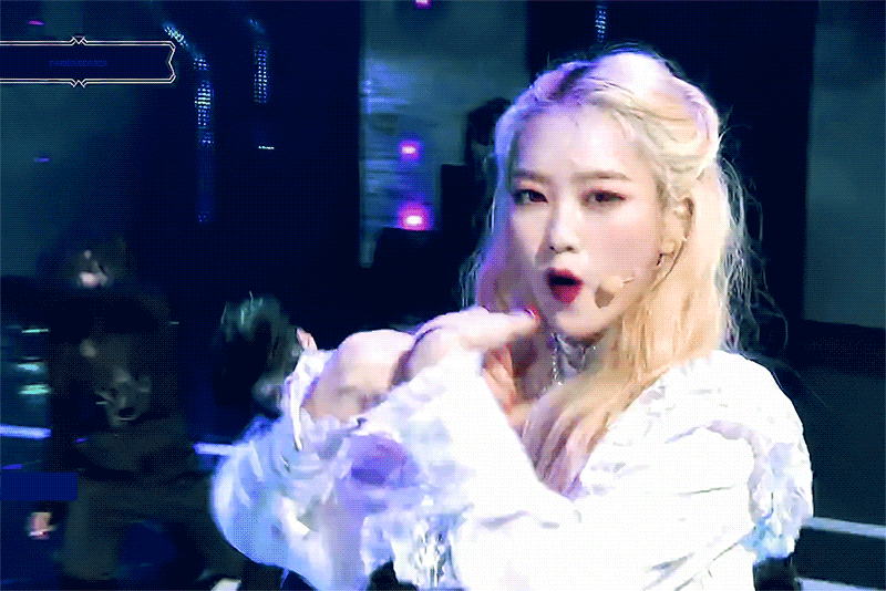 지호 진짜.. 얼굴 대박이다 | 인스티즈