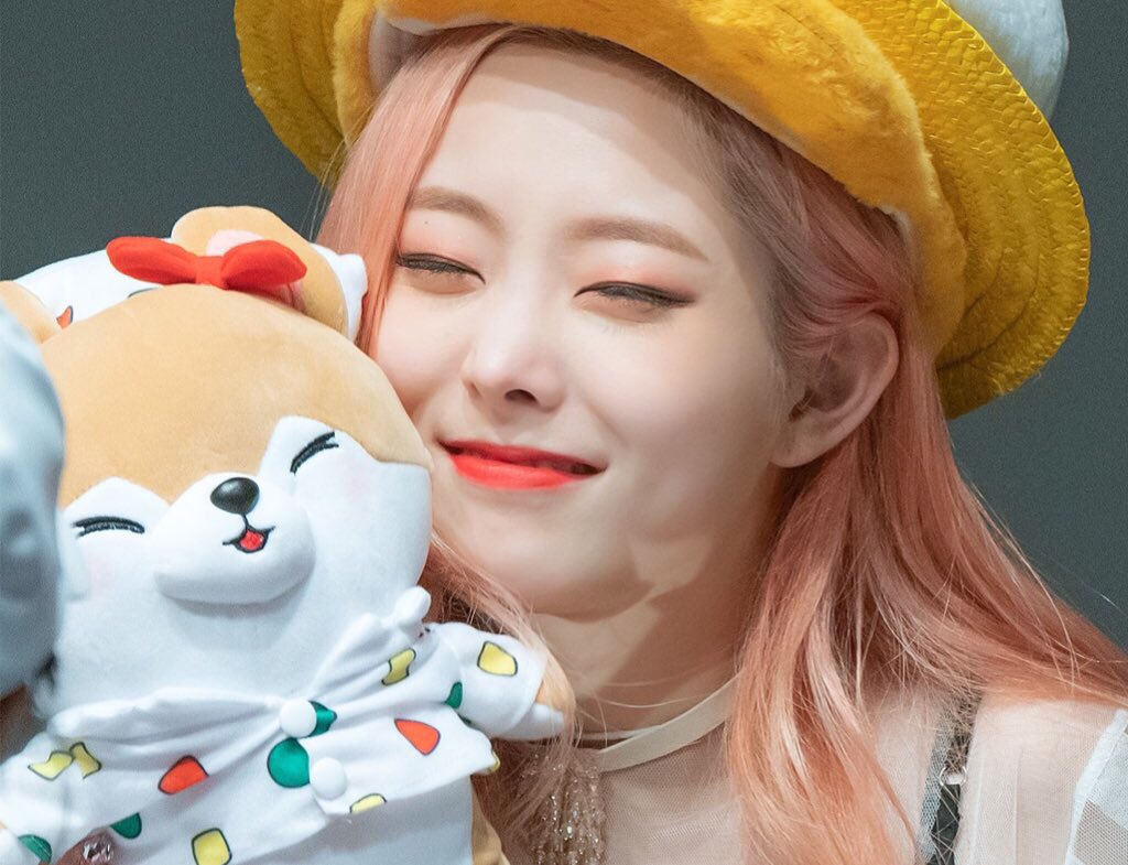 왜 무대잘하는 신인한데 아이돌2회차다 그러잖아ㅋㅋㅋㅋㅋ | 인스티즈