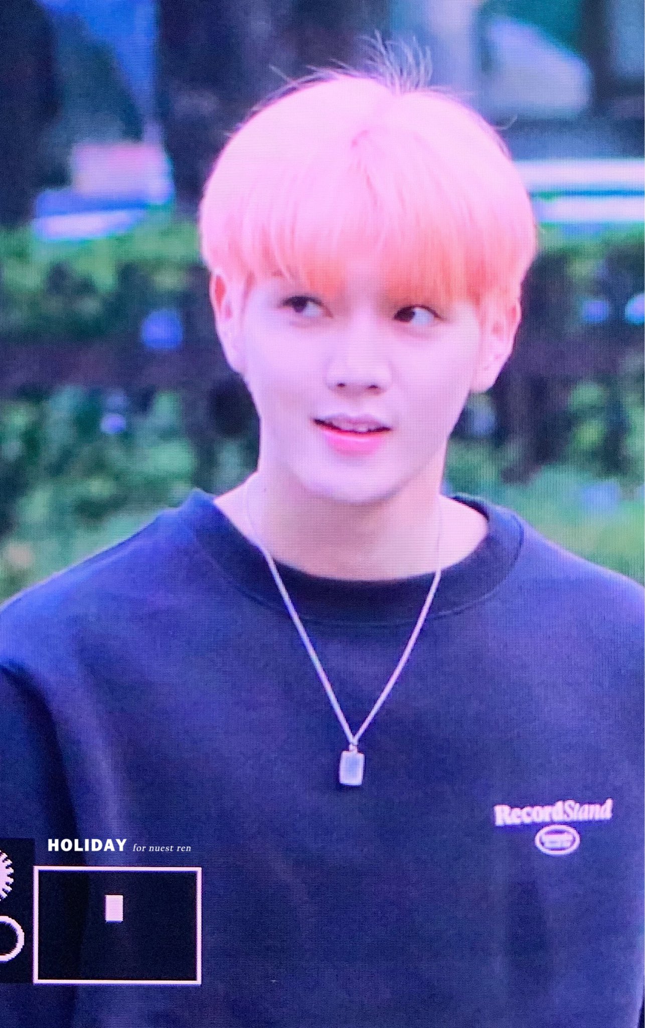 뉴이스트 자몽렌 최민기 뮤직뱅크 출근길 | 인스티즈