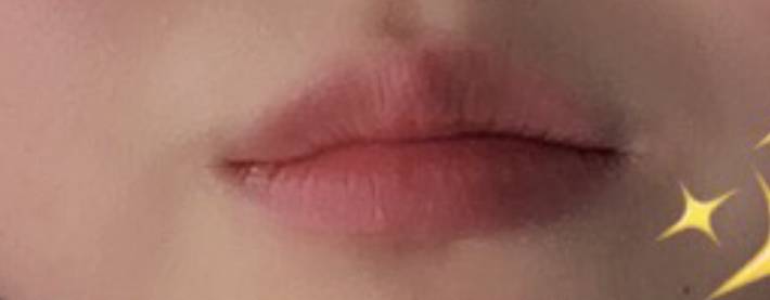 이 입술 색이랑 비슷한 립스틱 있을까?? | 인스티즈