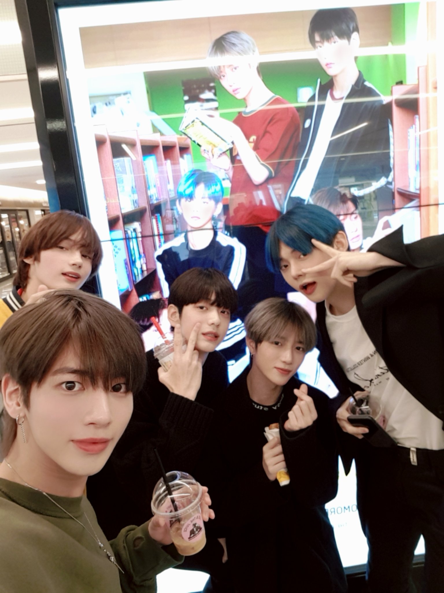 아 투바투 셀카떴다 미쳐 | 인스티즈