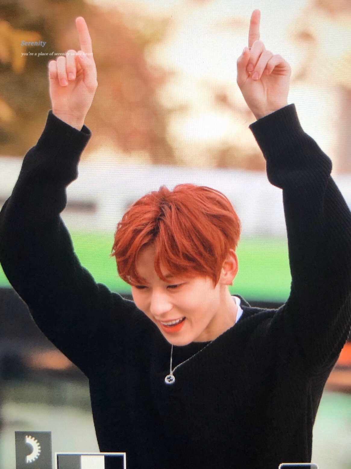 황민현 요즘 비즈니스 잘하네... | 인스티즈