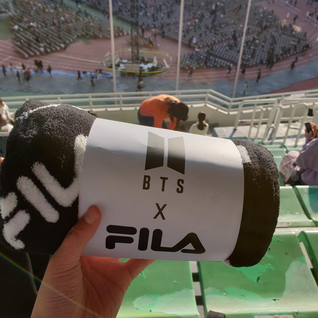 솔직히 푸마가 너무 잘해서 휠라 별 기대 안했는데 | 인스티즈