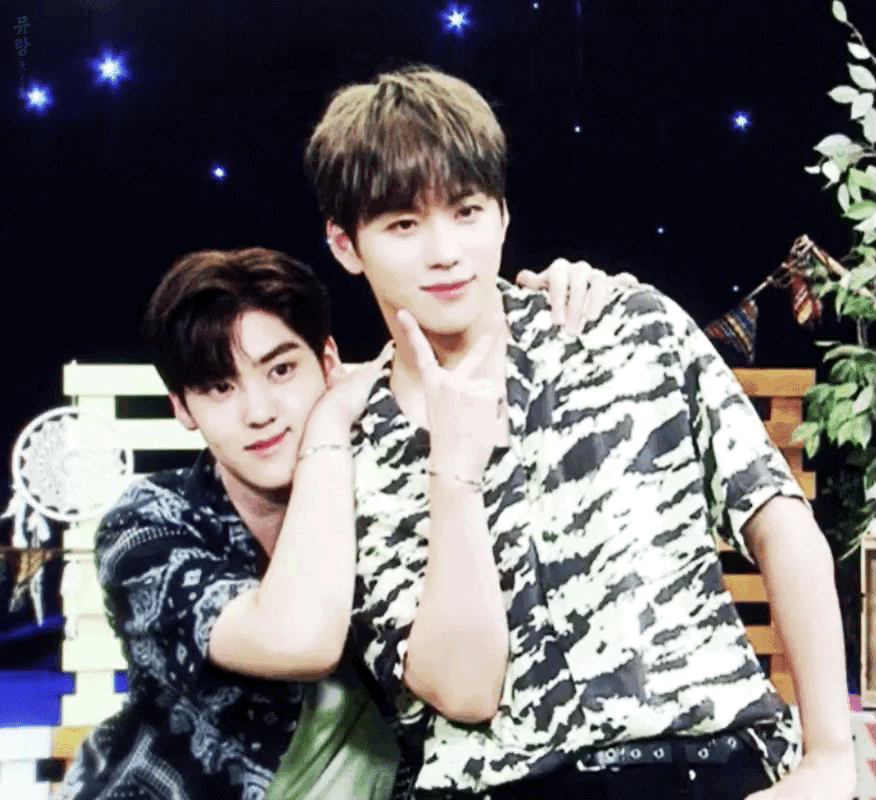 송유빈 김국헌한테 기대는데 왜이렇게 편해보옄ㅋㅋㅋㅋㅋㅋㅋ | 인스티즈