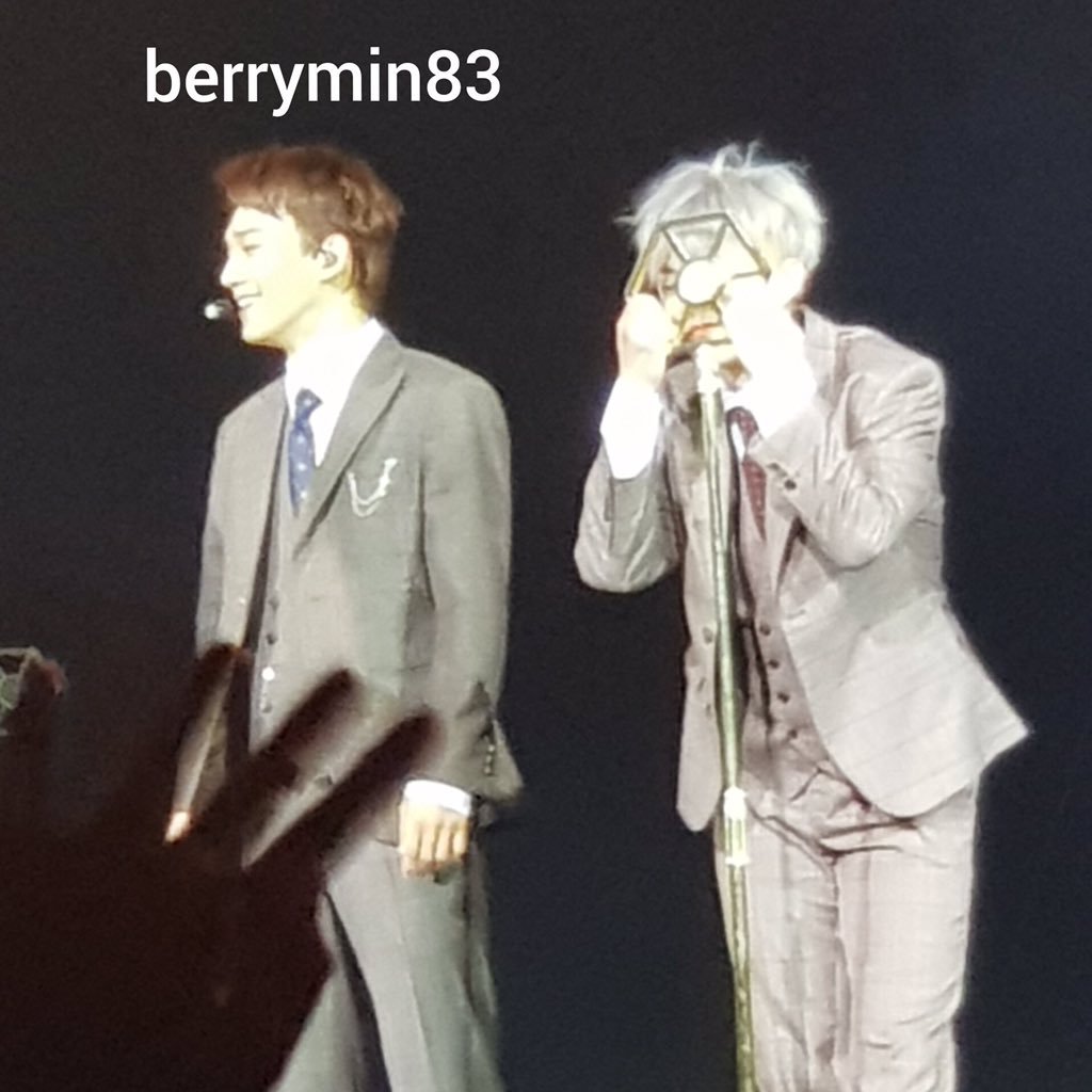 타팬:시우민 고양이털 뭉쳐놓은거 같음 | 인스티즈