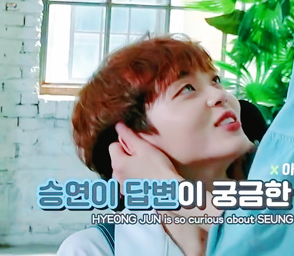 아 진짜 송형준 사람 손 잘 타는거 너무 사랑스럽지 않냐 | 인스티즈