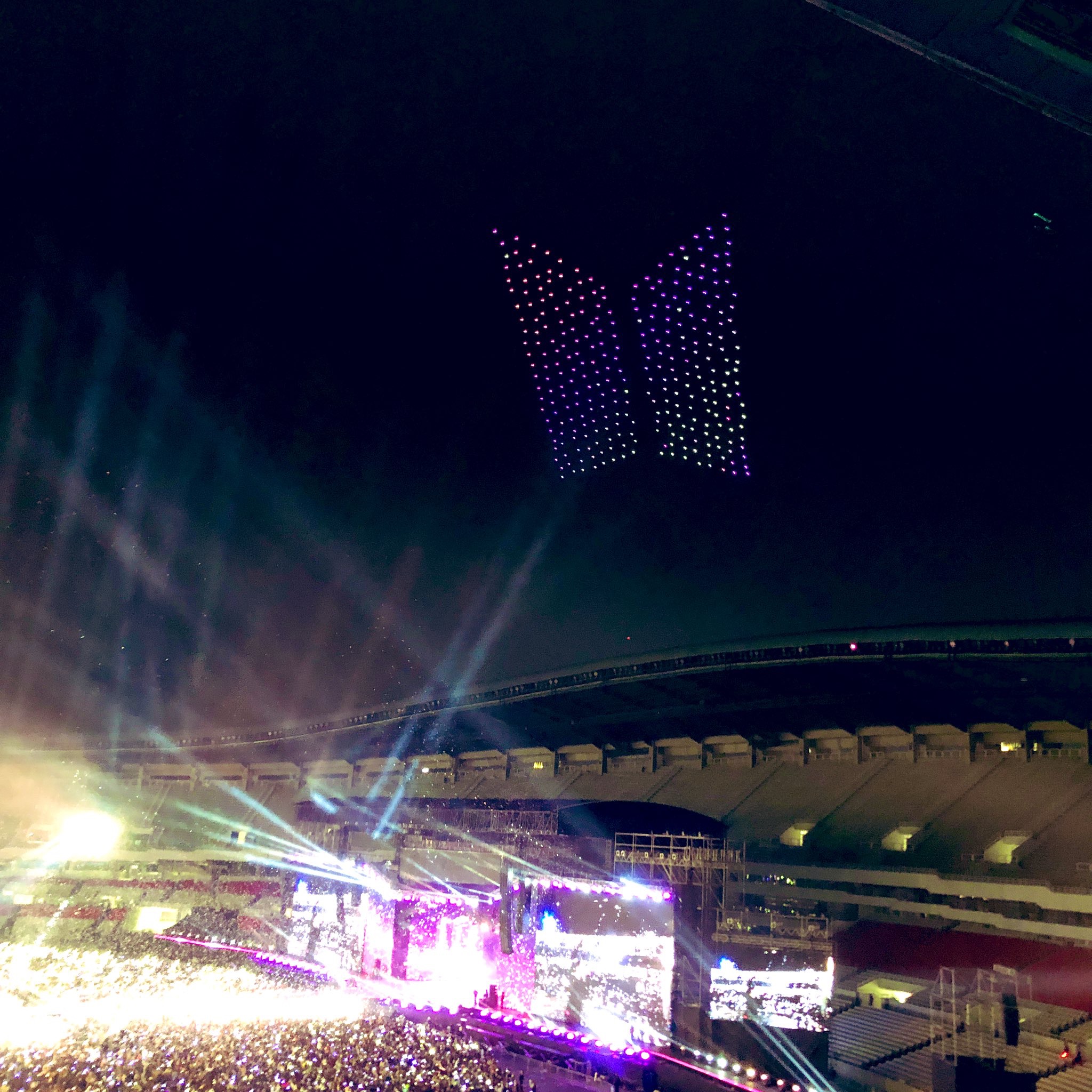 방탄 콘서트 드론 미.쳤어 | 인스티즈