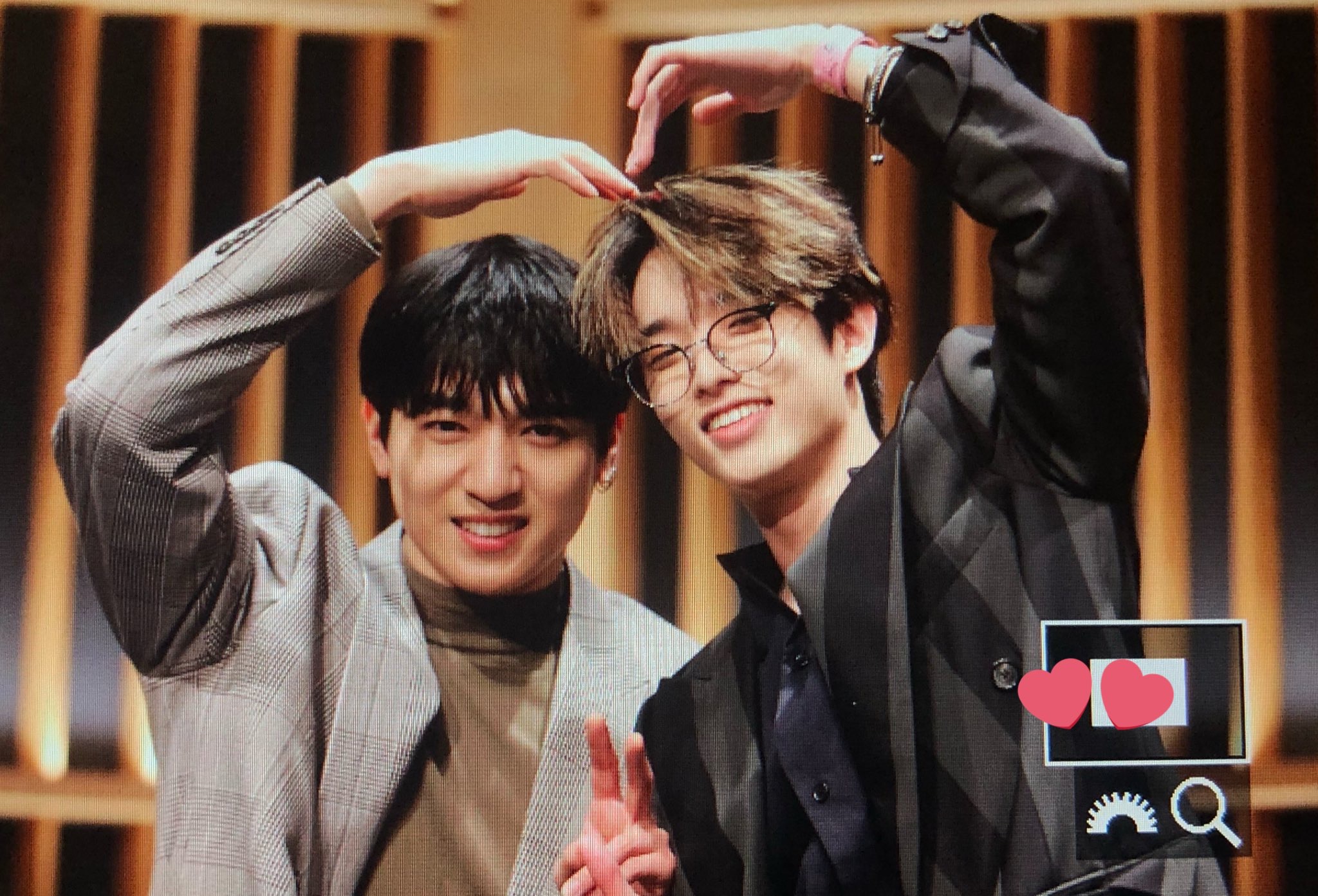 데이식스 맏형들 하트 하는거 봐 | 인스티즈