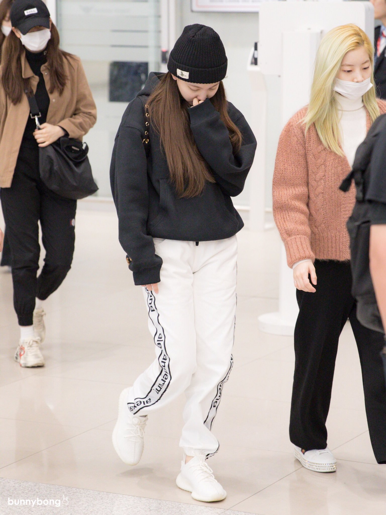 가을을 맞이해 영혼까지 긁어 모아본 나연 사복 ((스압주의)) | 인스티즈