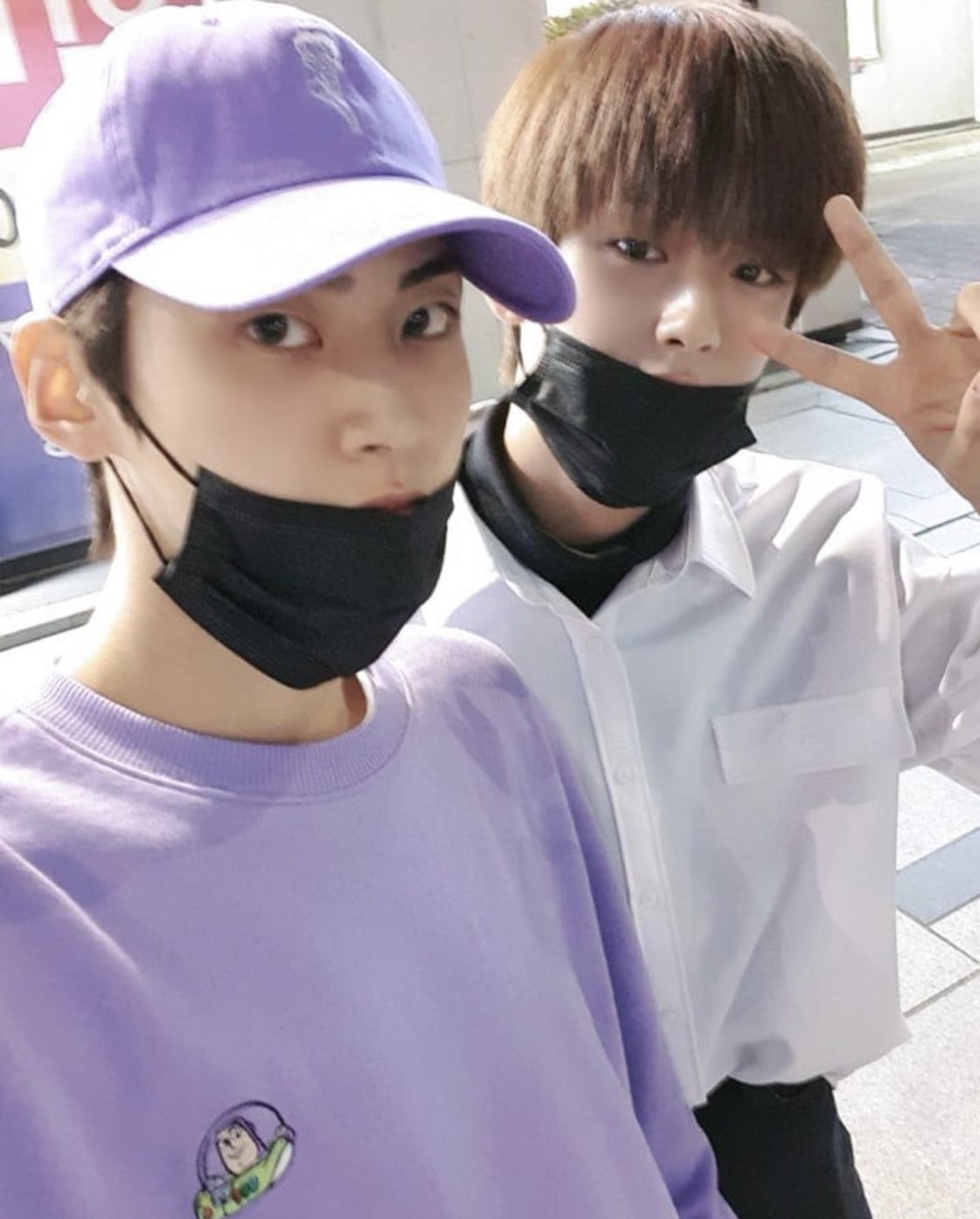 이진혁 김민규 둘이 겁나 잘생겼어 | 인스티즈