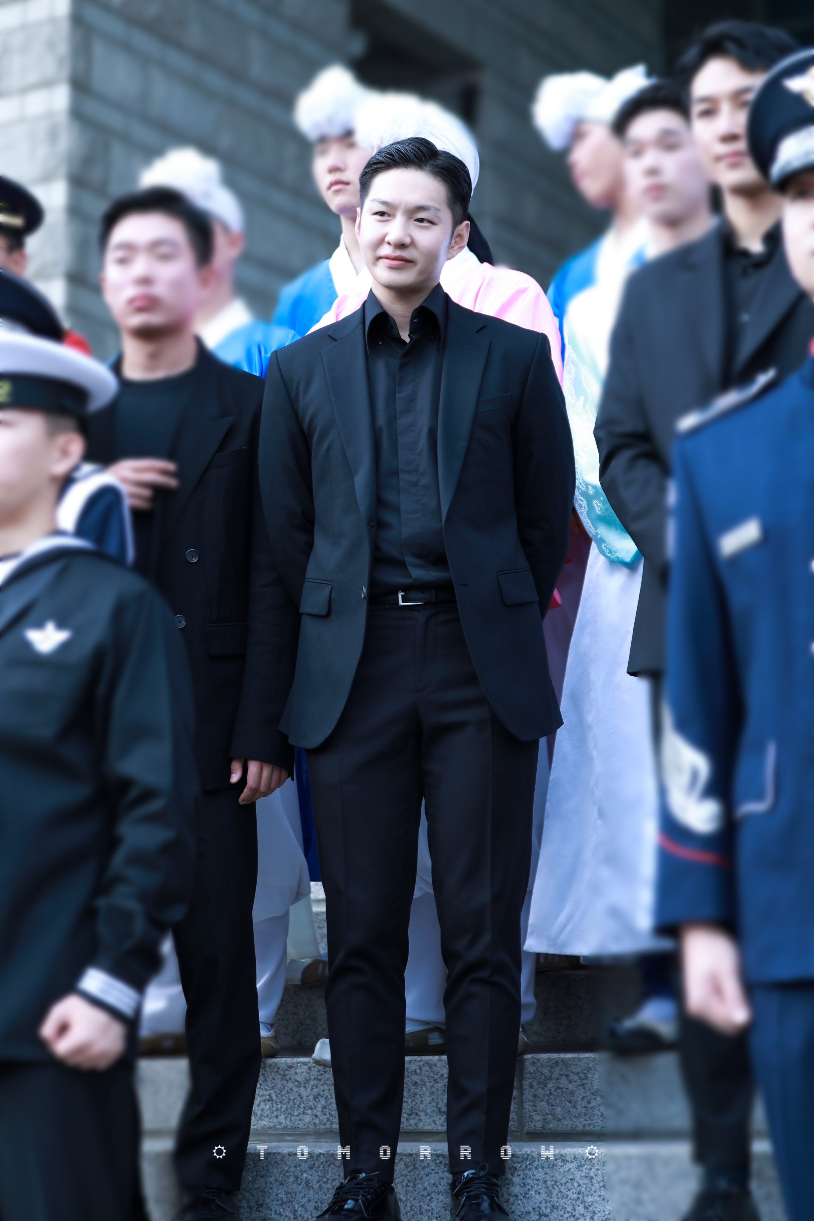 아니 이창섭 이게 8키로 찐거임ㅜㅜㅜ | 인스티즈