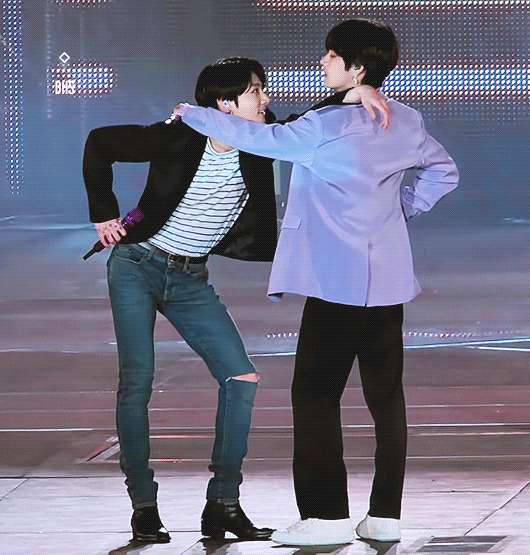 방탄 정국 이거 덩치랑 등빨 대박임.. | 인스티즈