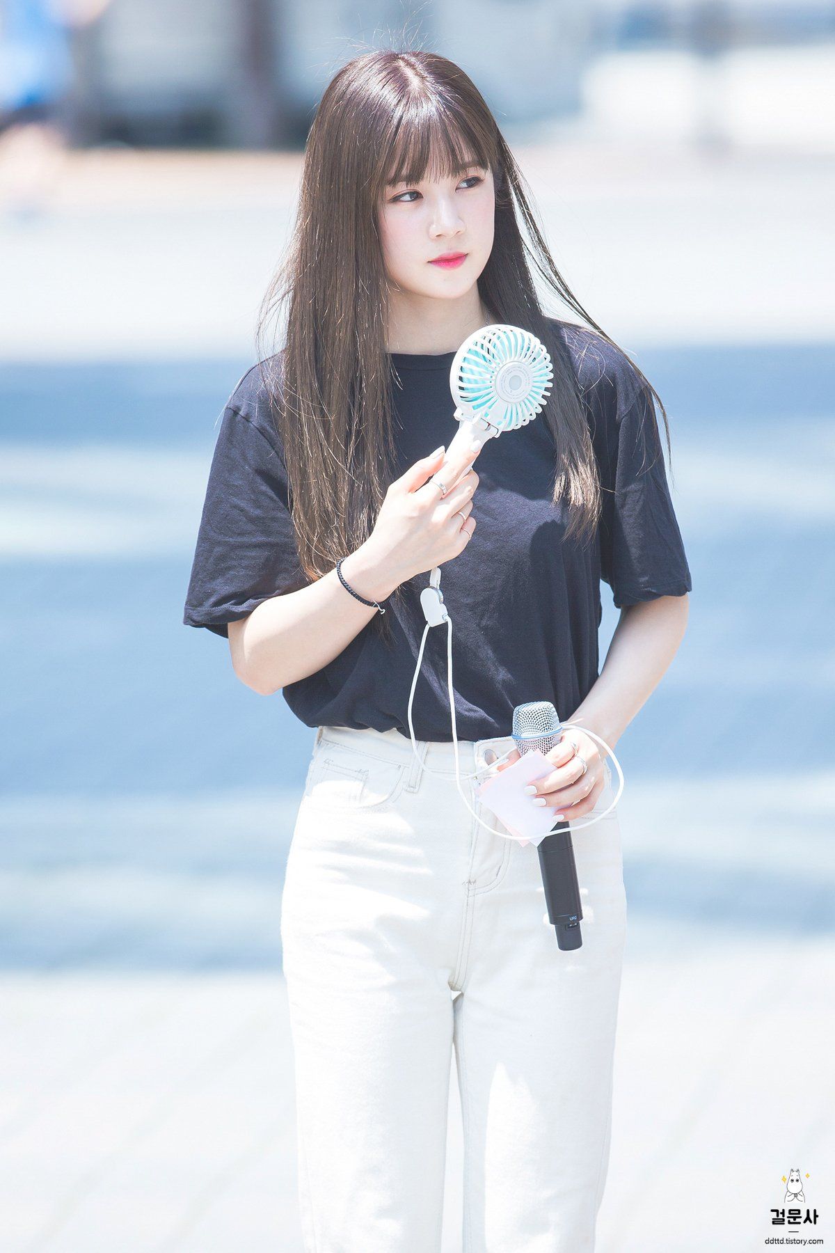 😎 깔꼼하게 사복 잘 입는 여돌 😎 | 인스티즈