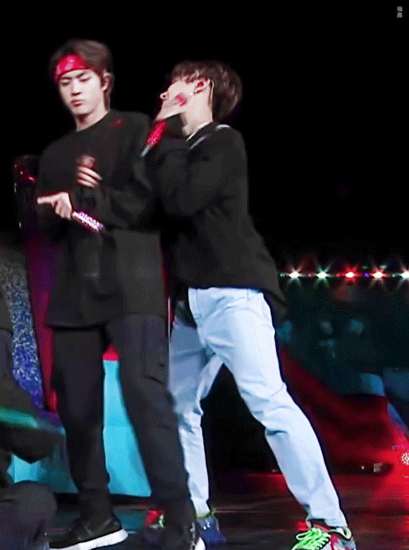 방탄 진 자기가 호비한테 들이대는건 괜찮지만 호비가 그러면 | 인스티즈