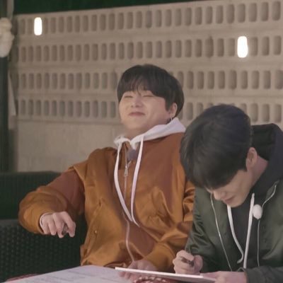 데식 팬들 이중성.. | 인스티즈