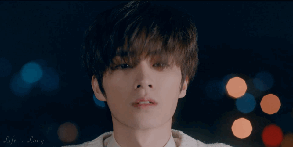 나 지금 웨이션브이 사진 구하고 있는데 저 느낌 나는 사진 줄 수 있는 사람? | 인스티즈