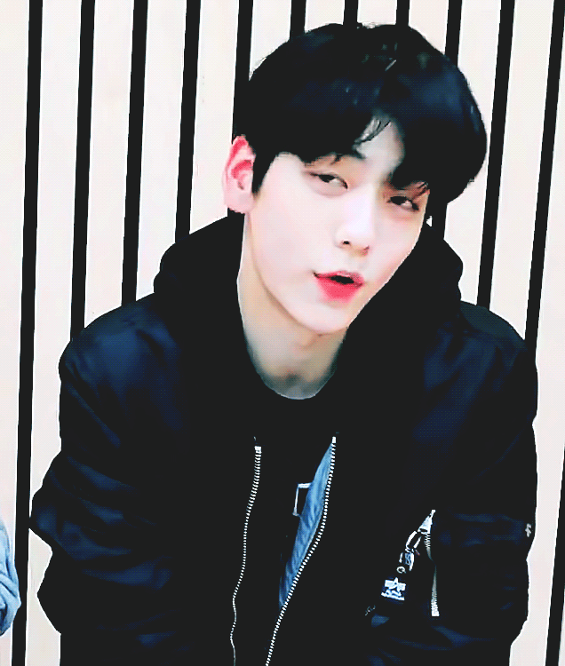 이분 진짜 배라 사빠딸 인간화같아.. | 인스티즈