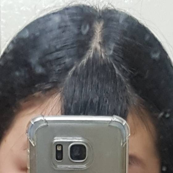 지금 앞머리 자르는데 | 인스티즈