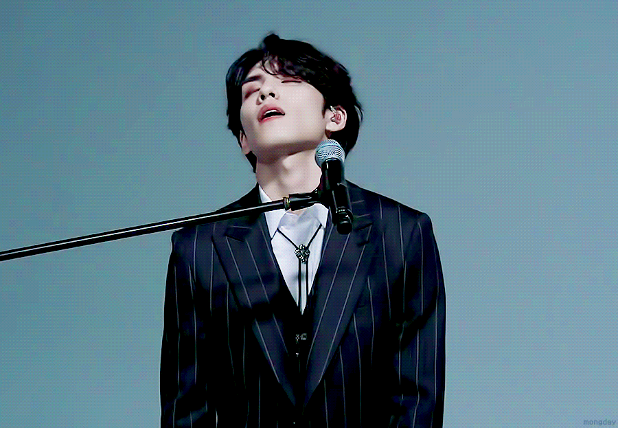 넷째🎹 티져도 바다랑 관련된거 일것 같은데 그래서 소취하는것^!^ | 인스티즈