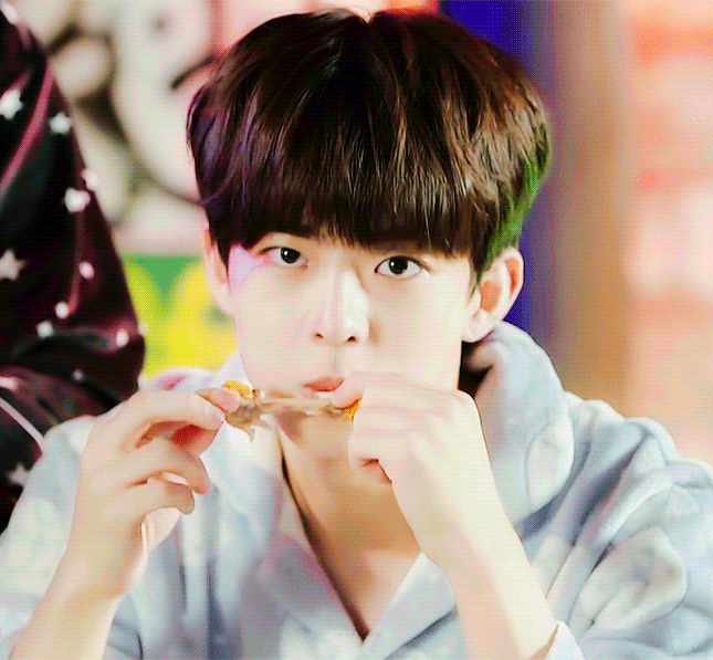 정숩힌 도대체 8개월사이에 무슨일이 있었던거야 | 인스티즈