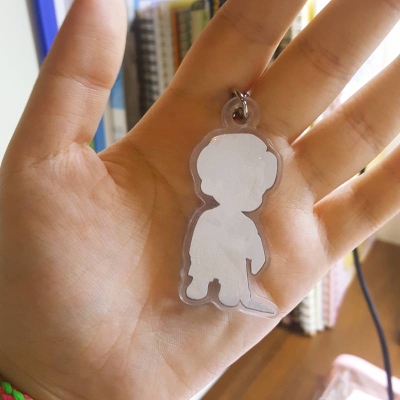 키링 뒤에 이거 뜯는거지? | 인스티즈