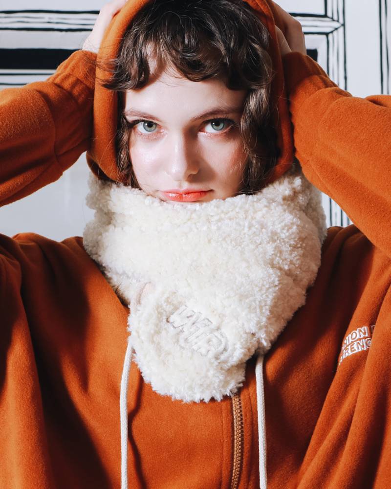 목도리 색깔 뭐가 예뻐 ㅠ?? 1122 | 인스티즈