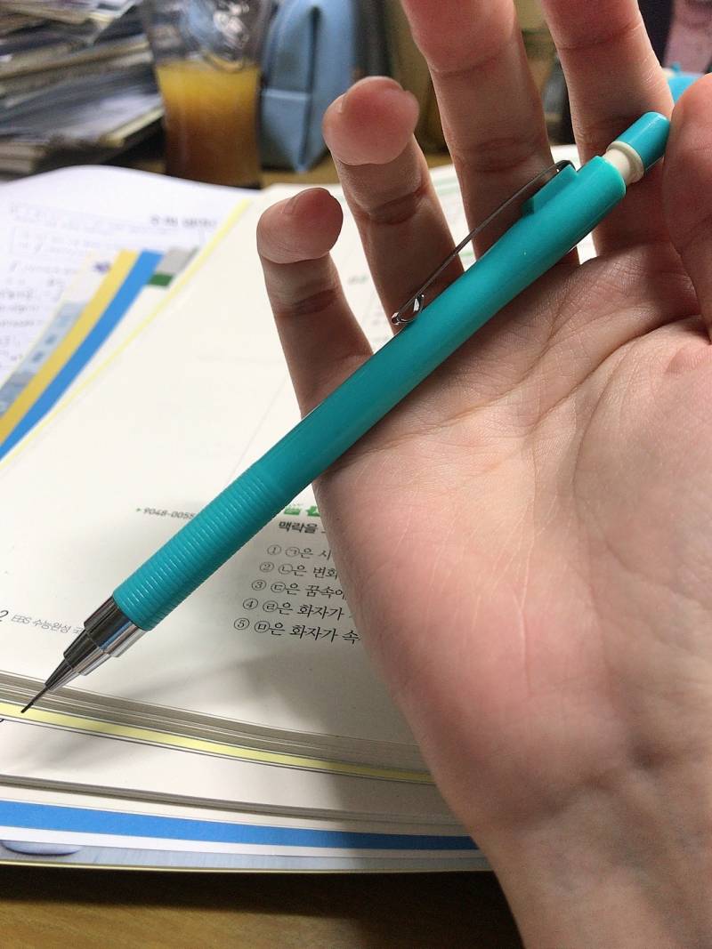 수능샤프 소리 잘 모르는 익들은 이거 들어봐 | 인스티즈