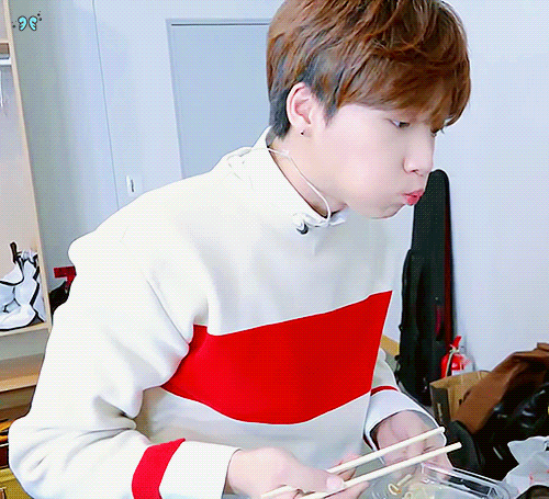 난 정세운이 먹는 모습만 봐도 배가 불러 | 인스티즈