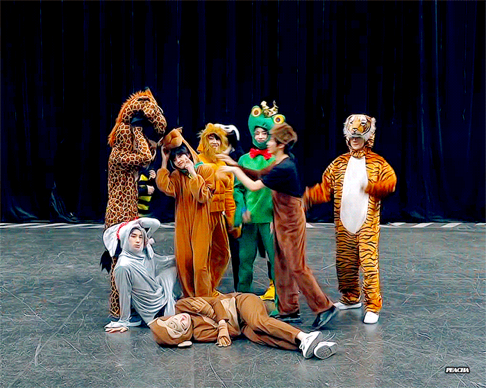 엑스원 옴뇸뇸 쪽 호로록 굴려굴려 | 인스티즈