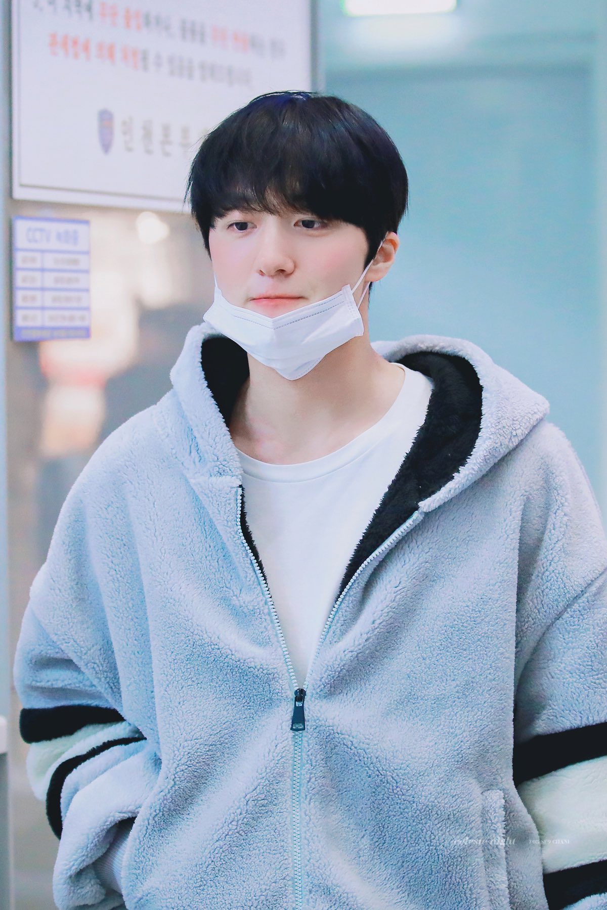 마스크 사이로 보이는 홍조가 찐이라고ㅠㅠㅠ | 인스티즈