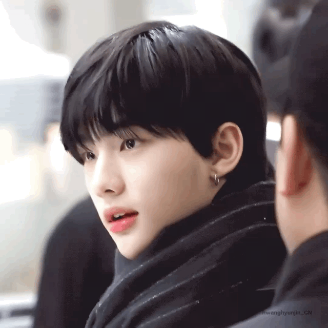 사람이 어떻게 이렇게 생기니 | 인스티즈