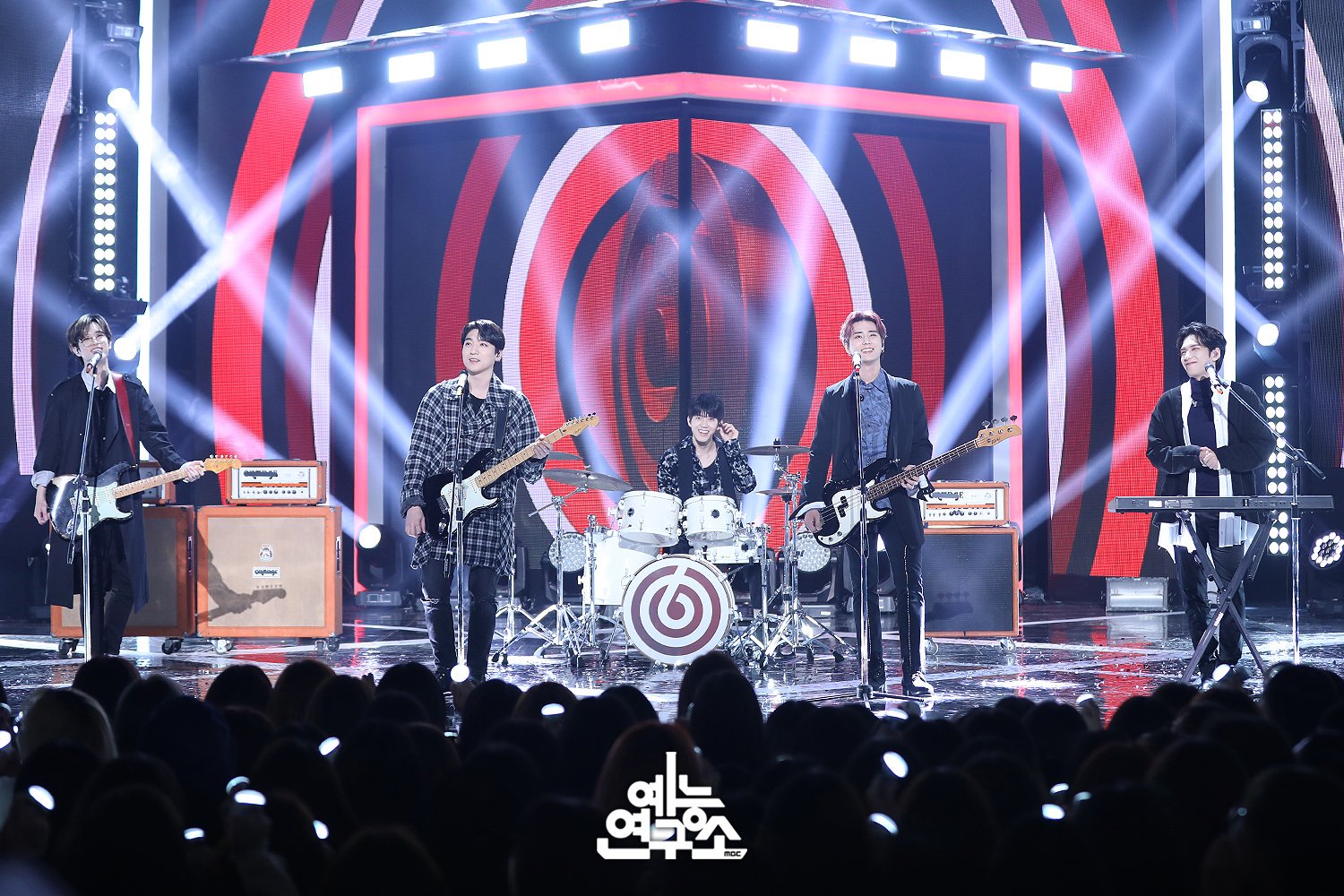 데이식스는 그냥 뭔가 오빠같지 않아??멋진 어른들 | 인스티즈