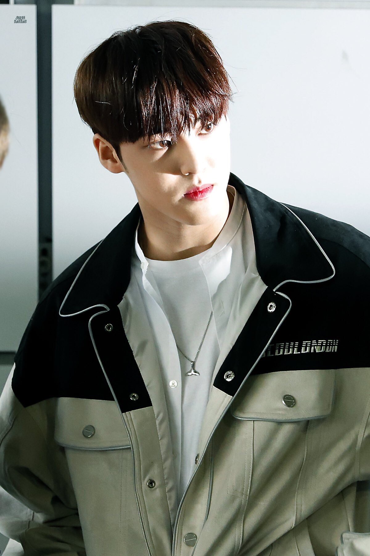 난 송유빈이 생긴건 진짜 맹수같은데 | 인스티즈