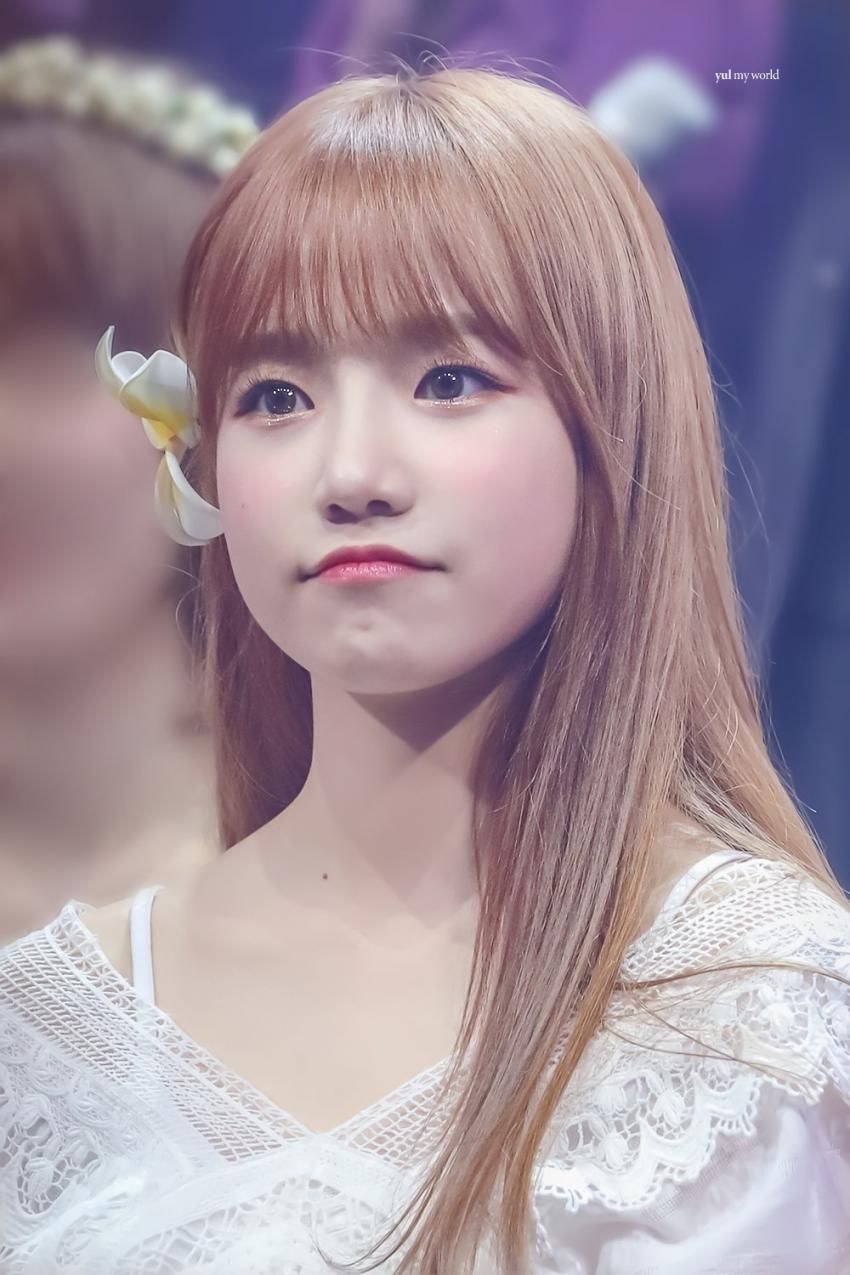 조유리는 진짜 신기한게 | 인스티즈