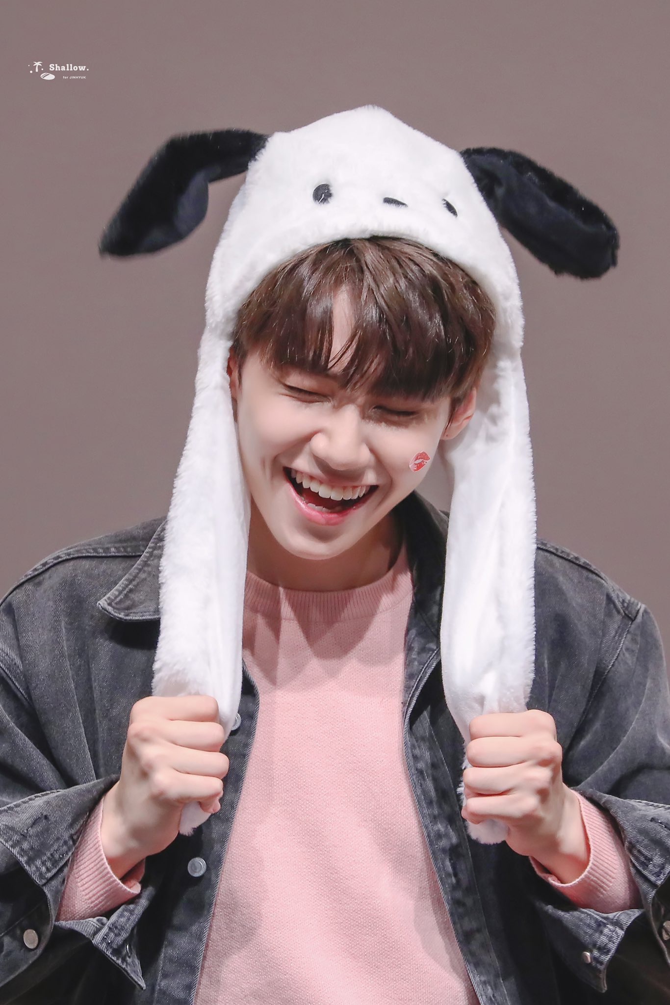 이진혁 안어울리는 머리띠가 뭐야 ㅠㅠ | 인스티즈