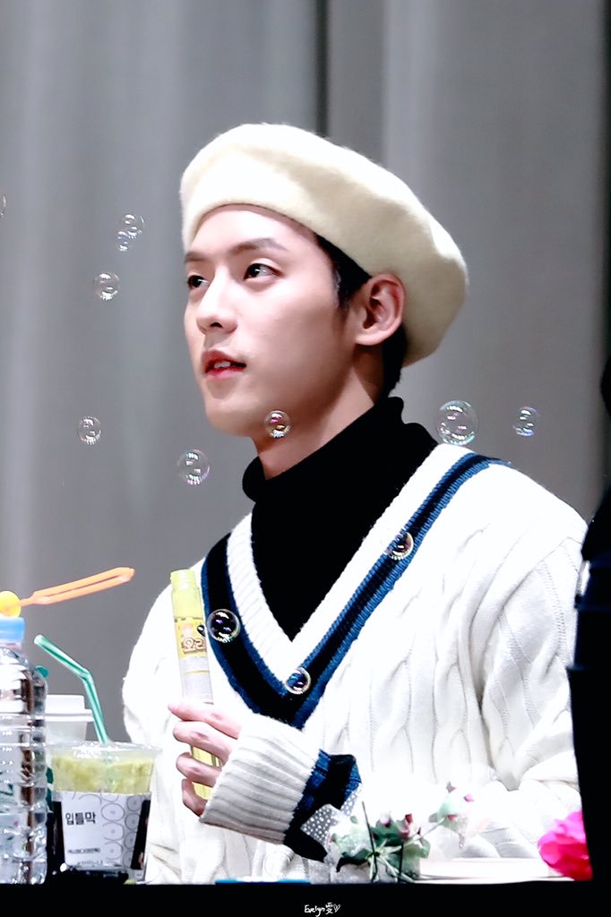 와 1년전 비투비야.. | 인스티즈