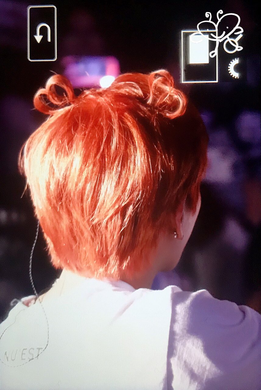 아니 뉴이스트 최민기 팬미팅 퇴근을 이렇게 해도되나? | 인스티즈