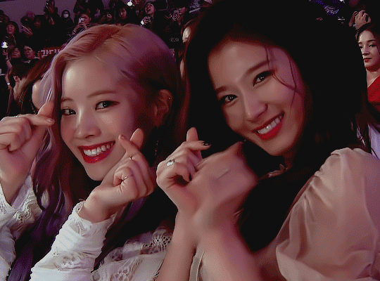 ㄱ 우리 심심한데 각자 본인이 미는 씨피 분위기를 제일 잘 나타내는 짤 올려보자 어때!!! | 인스티즈