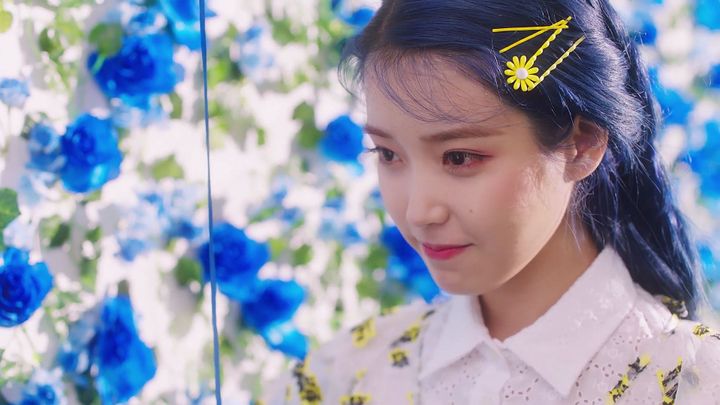 다들 아이유 얼굴보고와✊✊ | 인스티즈