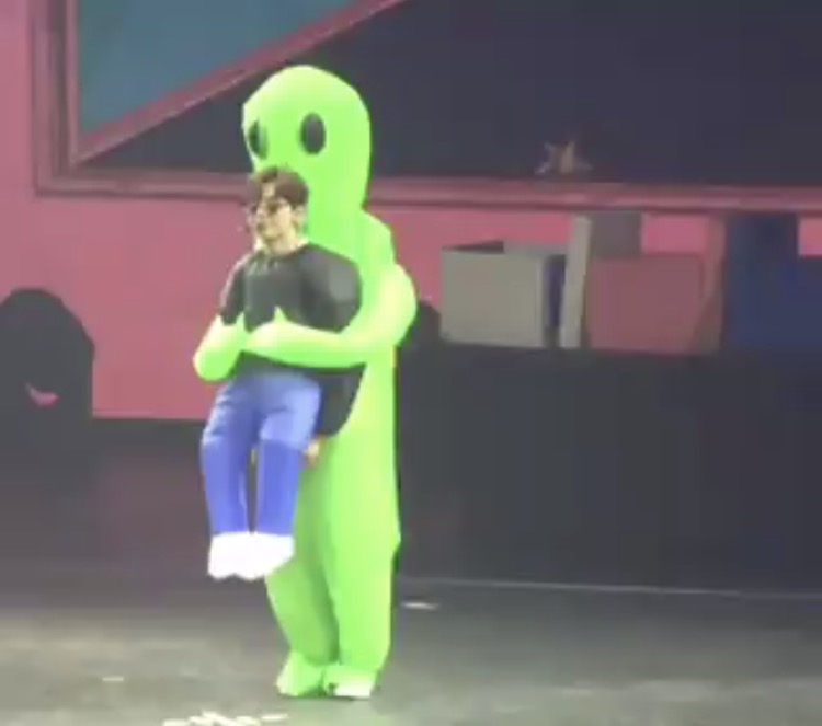 아 진짜 민현ㅇ 너무 귀여웤ㅋㅋㅋㅋ | 인스티즈