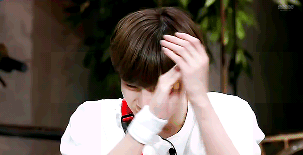 김우석 보고싶다 | 인스티즈